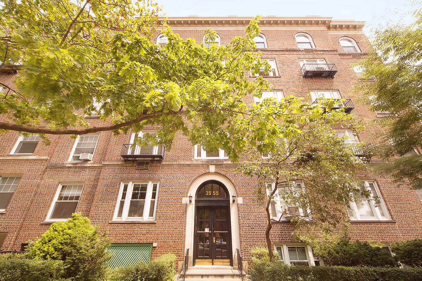 Hampton Court Coop Facade Jackson Heights JACKSON HEIGHTS REAL ESTATE