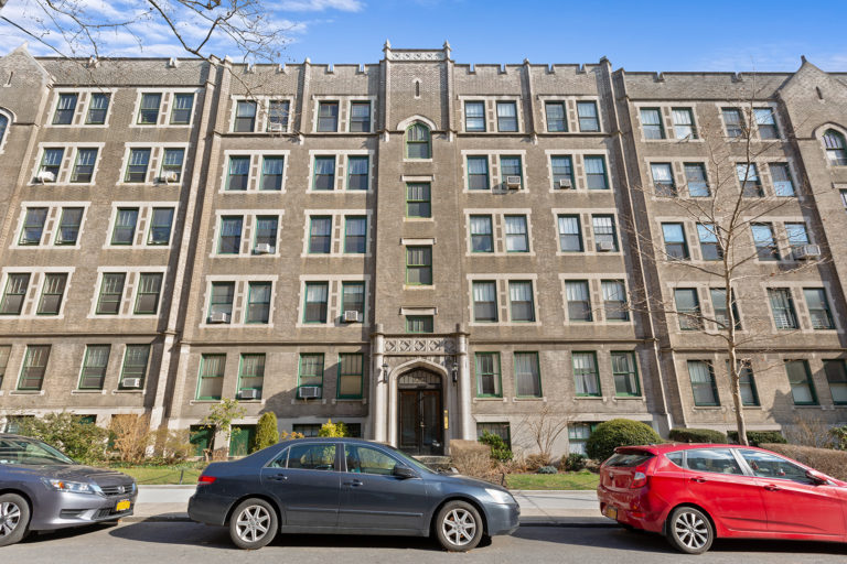 07 JACKSON HEIGHTS REAL ESTATE LISTINGS JACKSON HEIGHTS REAL ESTATE